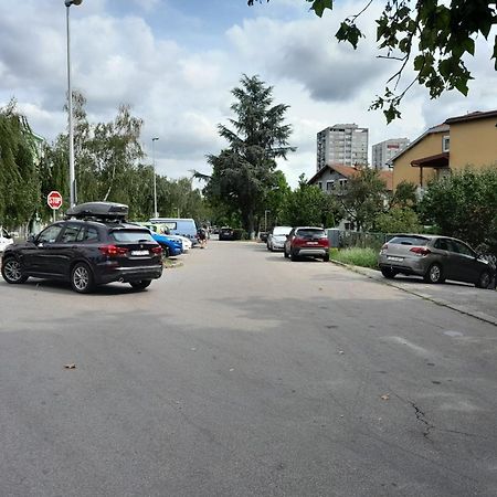 Lera Apartment-Free Public Parking Nearby Zagreb Luaran gambar