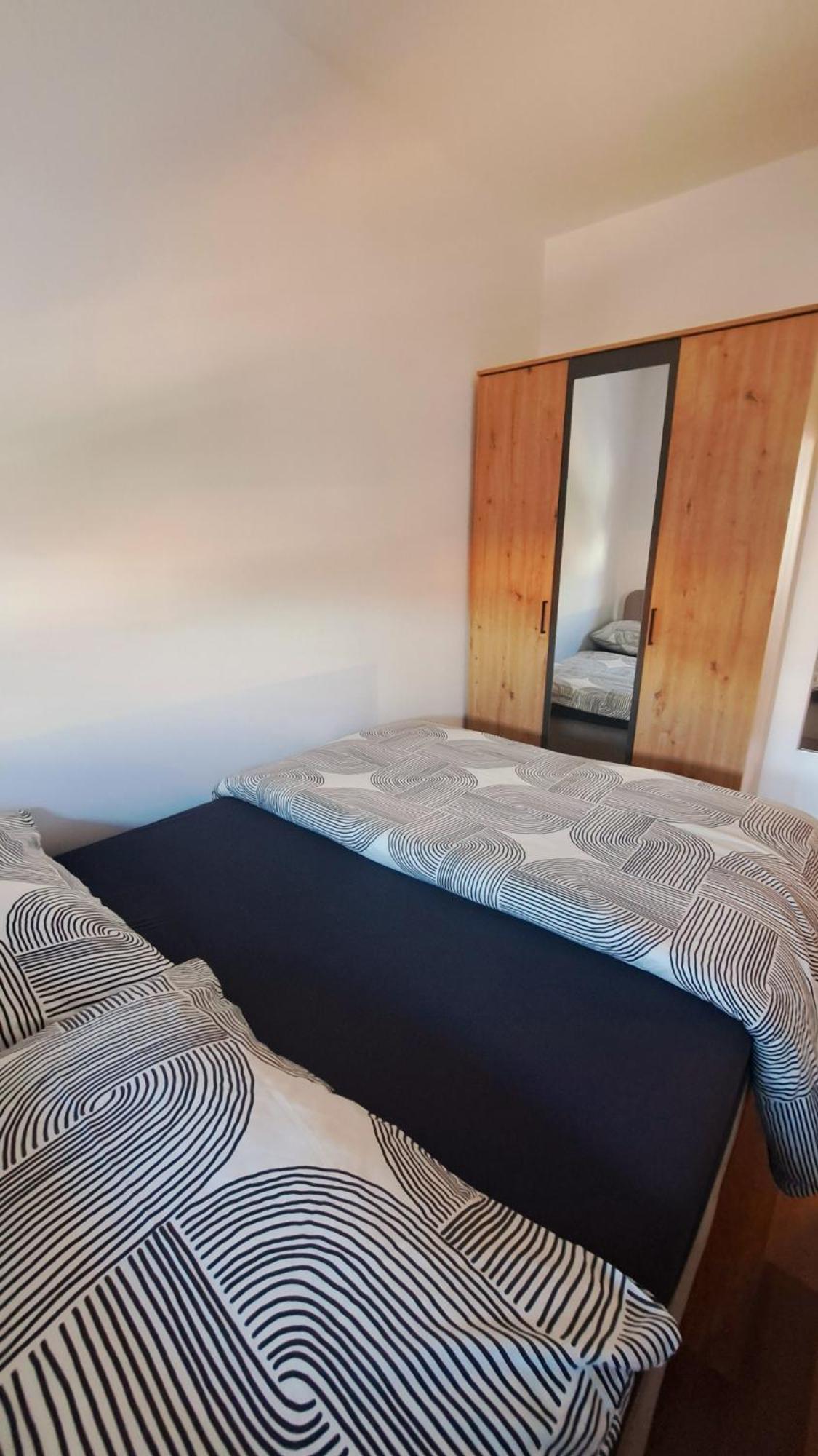 Lera Apartment-Free Public Parking Nearby Zagreb Luaran gambar